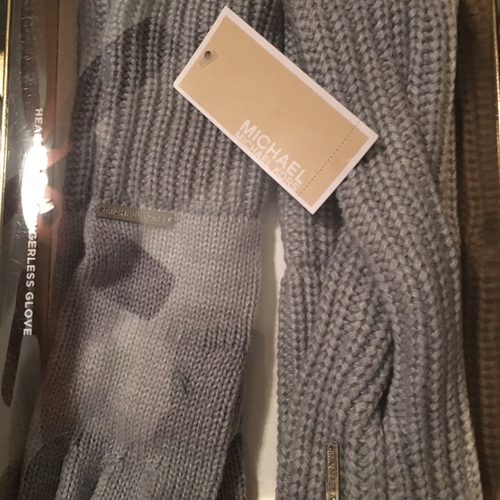 Michael Kors Fingerless Gloves&Headband Set